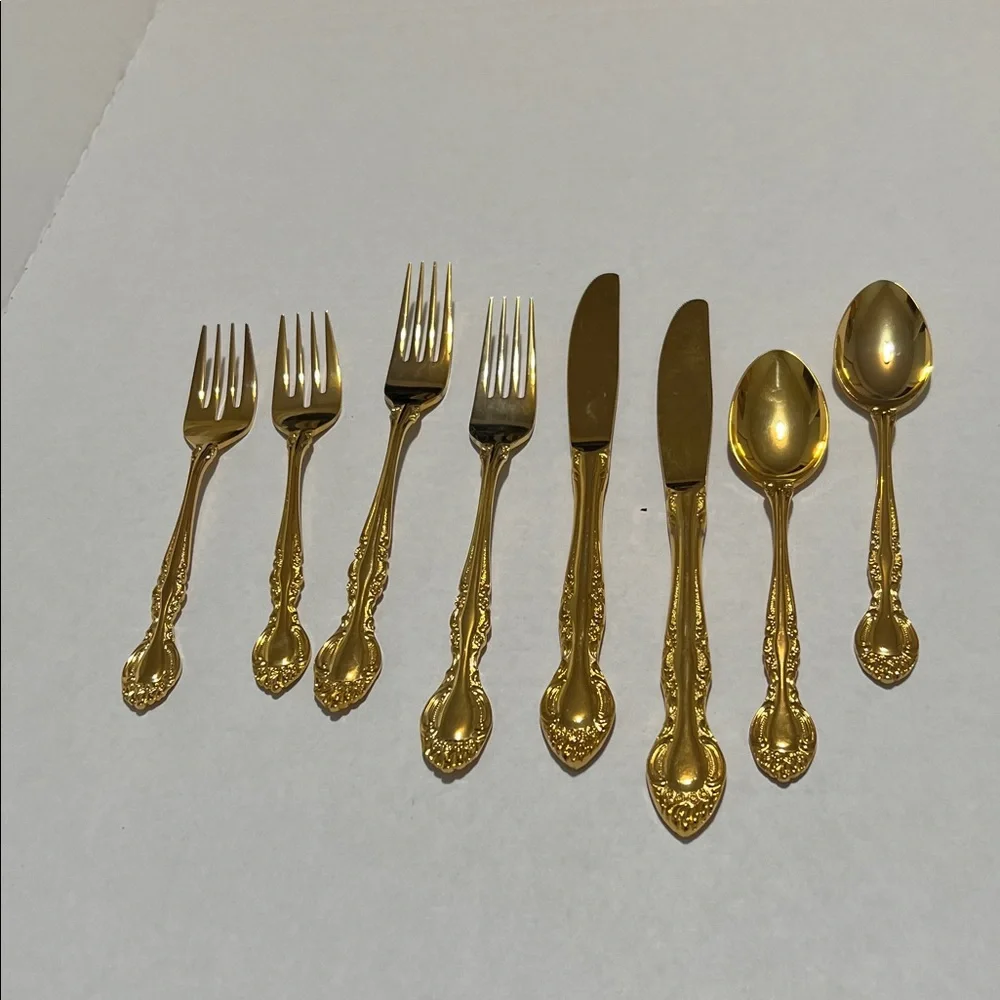 Supreme by Towle Stainless Flatware Set 8pc. Vintage